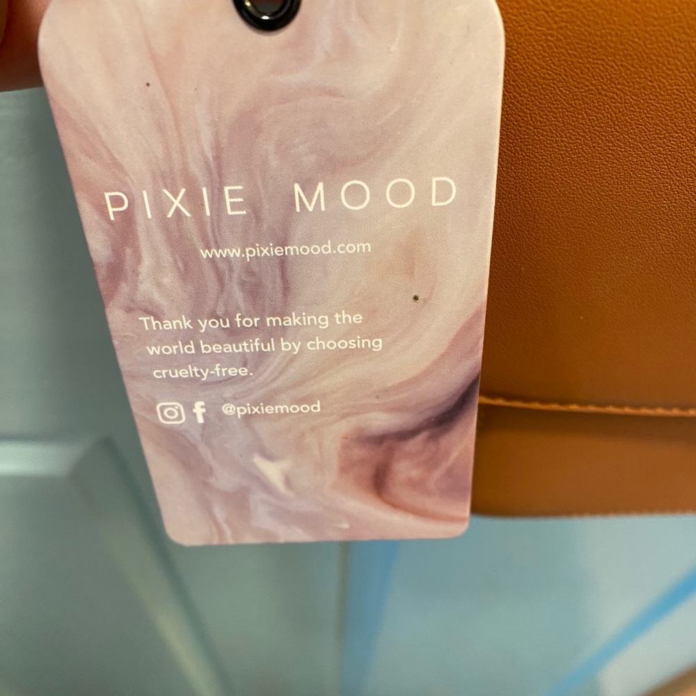 Pixie Mood | NWT Vegan & Cruelty Free Crossbody Bag - Picture 2 of 8